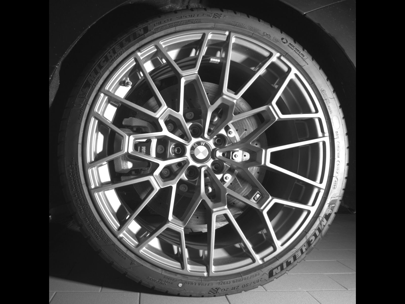 Used 2026 BMW M2 CS RWD image 13