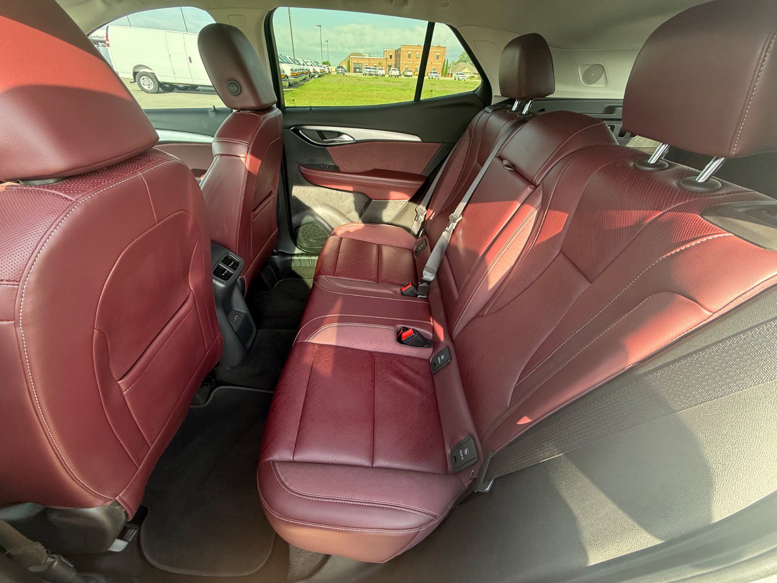 Used 2025 Buick Envision Sport Touring AWD/4WD image 13