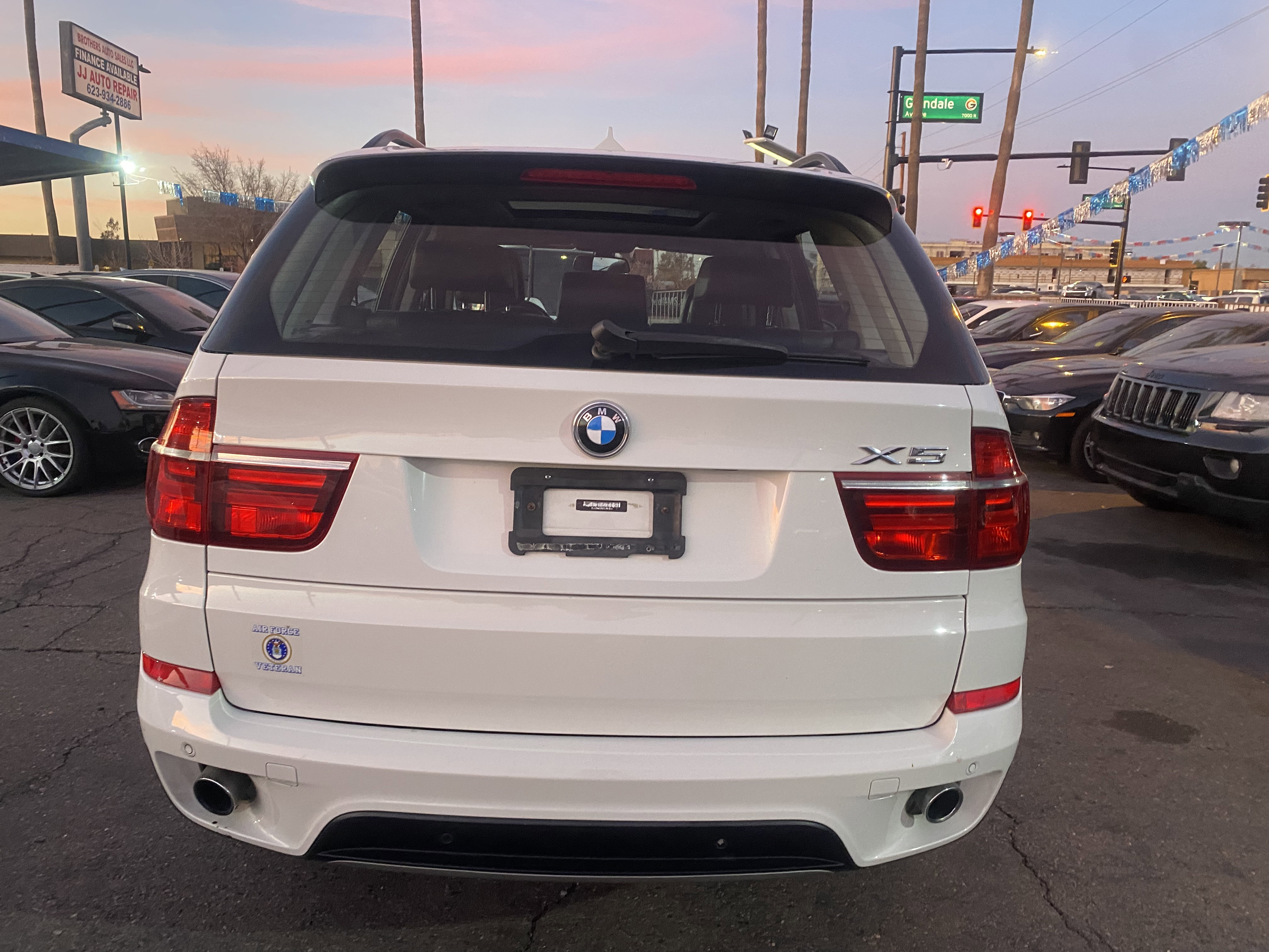 Used 2012 BMW X5 xDrive35i w/ Convenience Pkg image 4