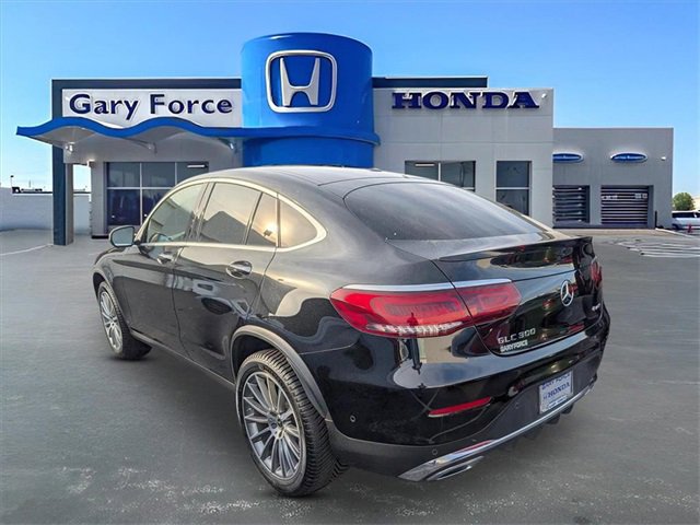 Used 2020 Mercedes-Benz GLC 300 4MATIC Coupe image 3