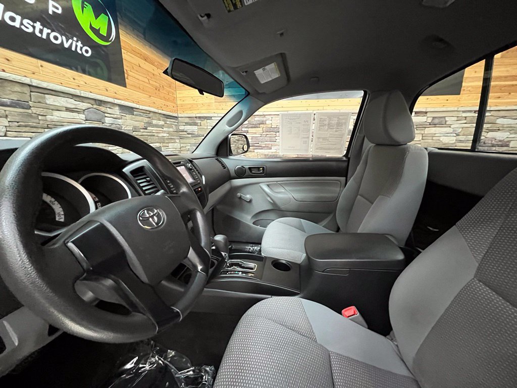 Used 2013 Toyota Tacoma 4x4 Regular Cab image 21