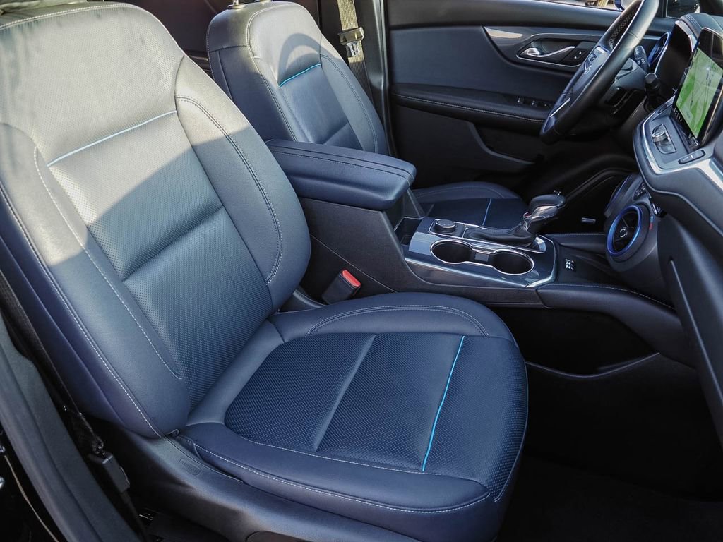 Certified 2023 Chevrolet Blazer RS AWD/4WD image 19