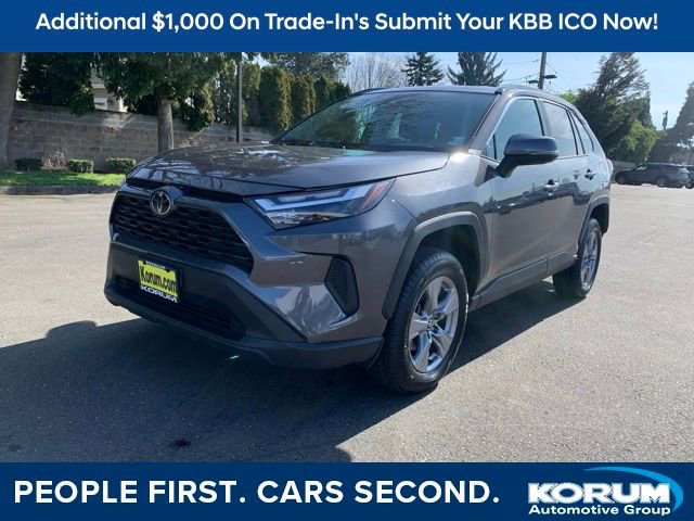 Used 2024 Toyota RAV4 XLE image 1