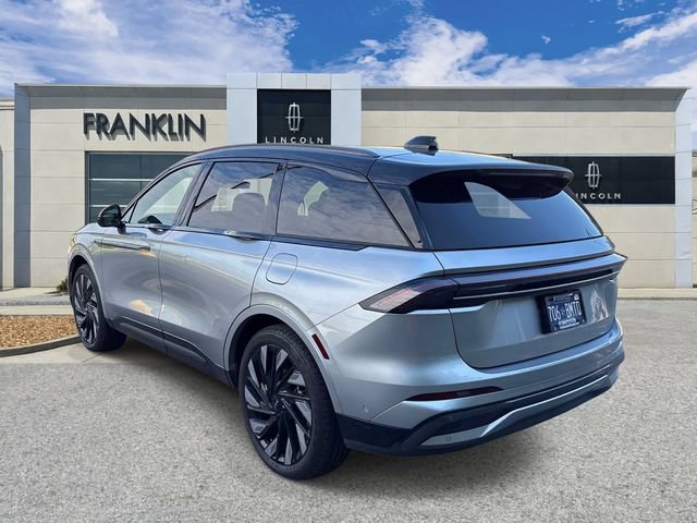 Used 2024 Lincoln Nautilus Reserve w/ Equipment Group 202A AWD/4WD image 5