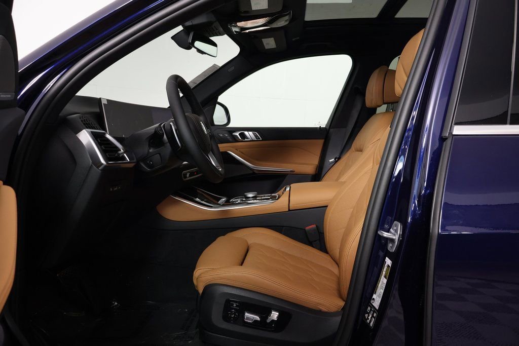 New 2026 BMW X5 xDrive40i w/ Climate Comfort Package image 5