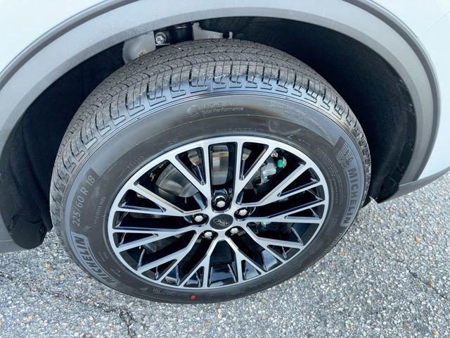 New 2026 Ford Escape SE w/ PHEV Premium Package FWD image 12