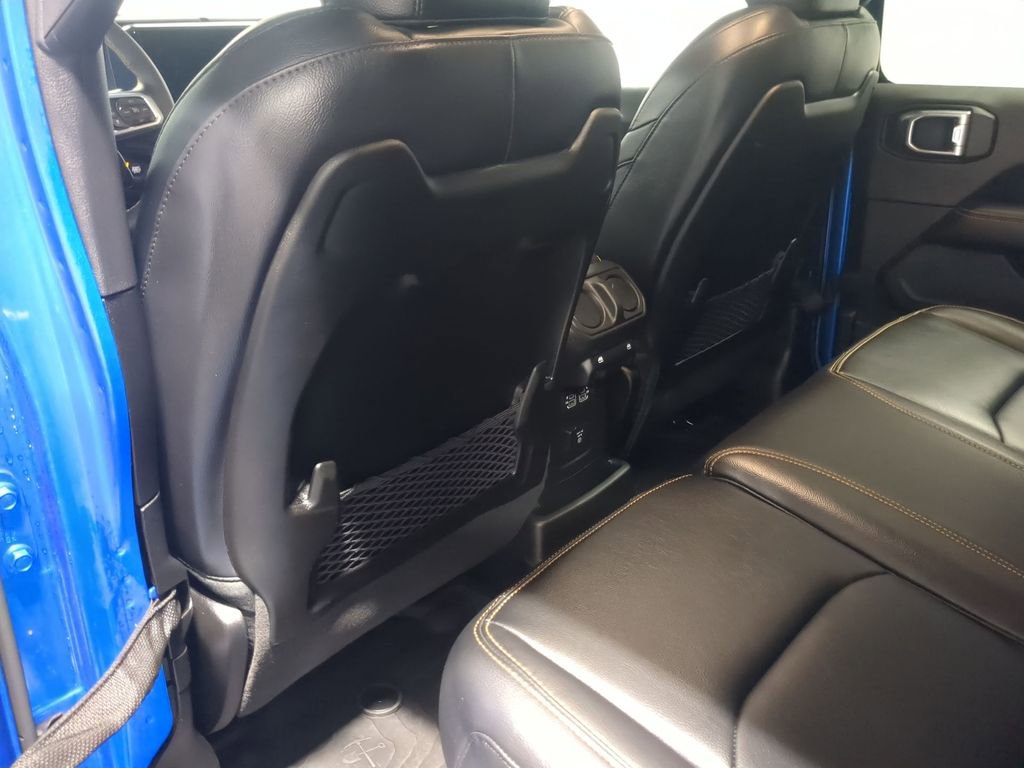 Used 2024 Jeep Wrangler Unlimited Sahara w/ Safety Group image 30