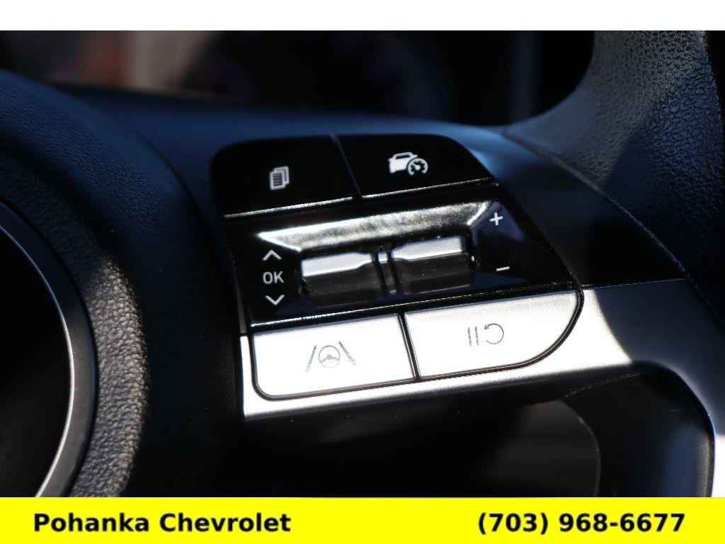 Used 2022 Hyundai Santa Cruz SE image 12