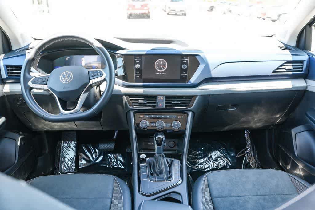 Used 2024 Volkswagen Taos SE FWD image 12