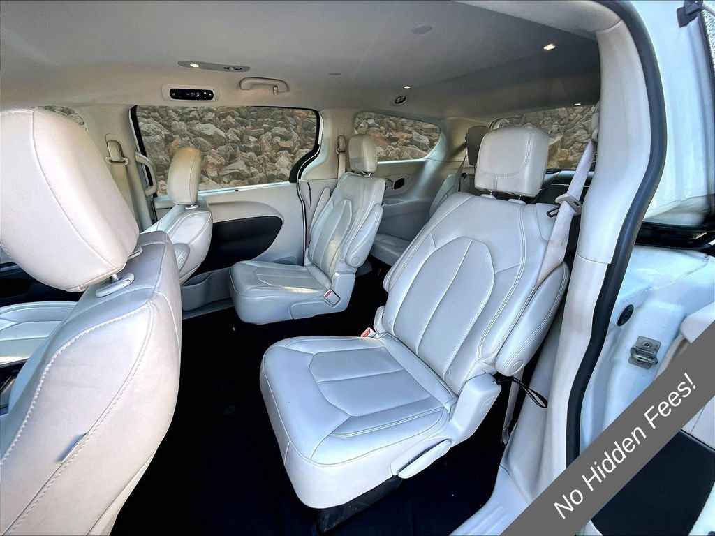 Used 2021 Chrysler Voyager Lxi FWD image 23