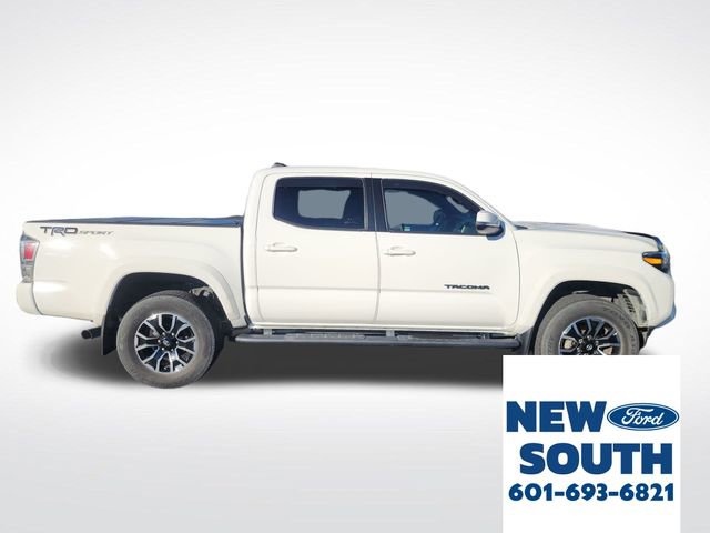 Used 2020 Toyota Tacoma TRD Sport image 5