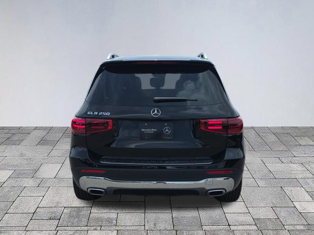 Certified 2025 Mercedes-Benz GLB 250 image 6