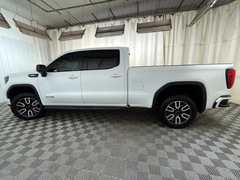 Used 2023 GMC Sierra 1500 AT4 w/ AT4 Premium Package AWD/4WD image 22