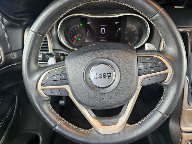 Used 2017 Jeep Grand Cherokee Limited w/ Luxury Group II image 32