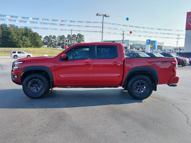 Used 2025 Nissan Frontier PRO-4X w/ Tow Package AWD/4WD image 6