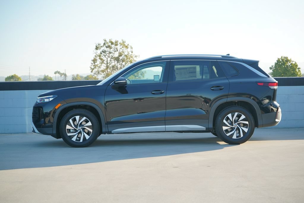 New 2026 Volkswagen Tiguan S FWD image 3