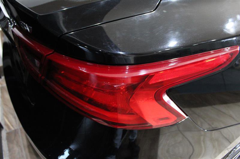 Used 2016 Nissan Maxima 3.5 SV FWD image 11