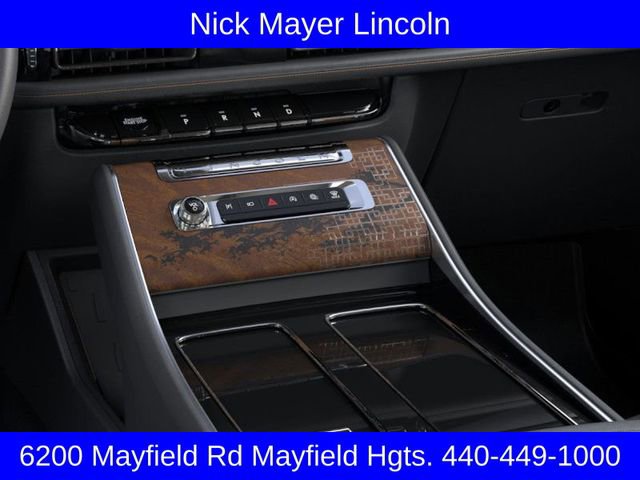 New 2025 Lincoln Aviator Black Label w/ Jet Appearance Package image 15