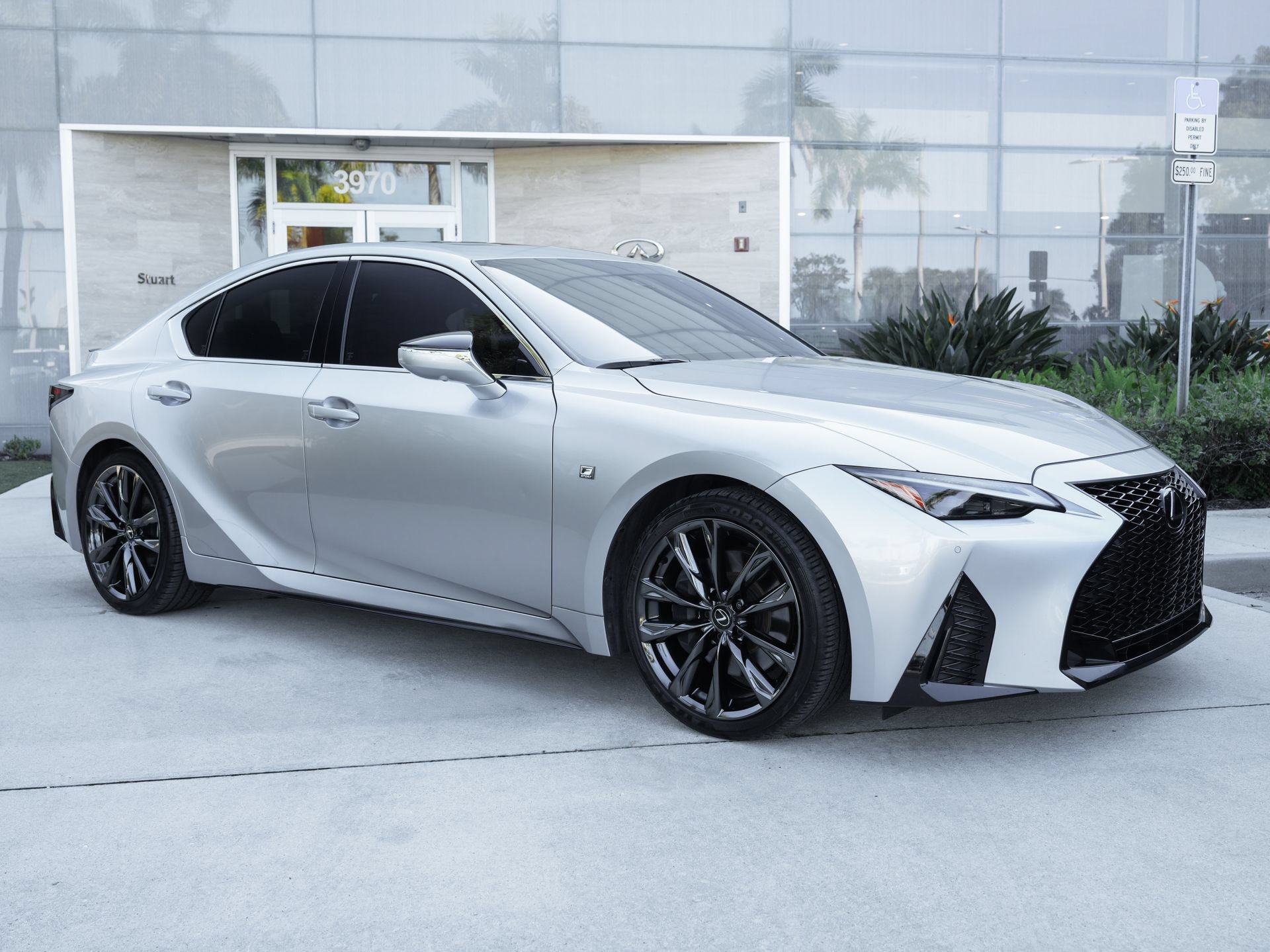 Used 2023 Lexus IS 350 F Sport RWD image 4