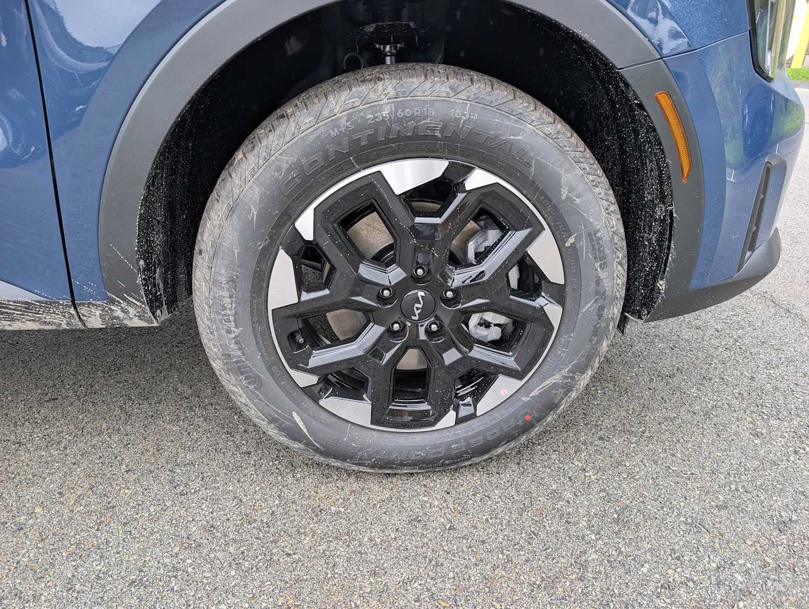 New 2026 Kia Sorento S AWD/4WD image 3