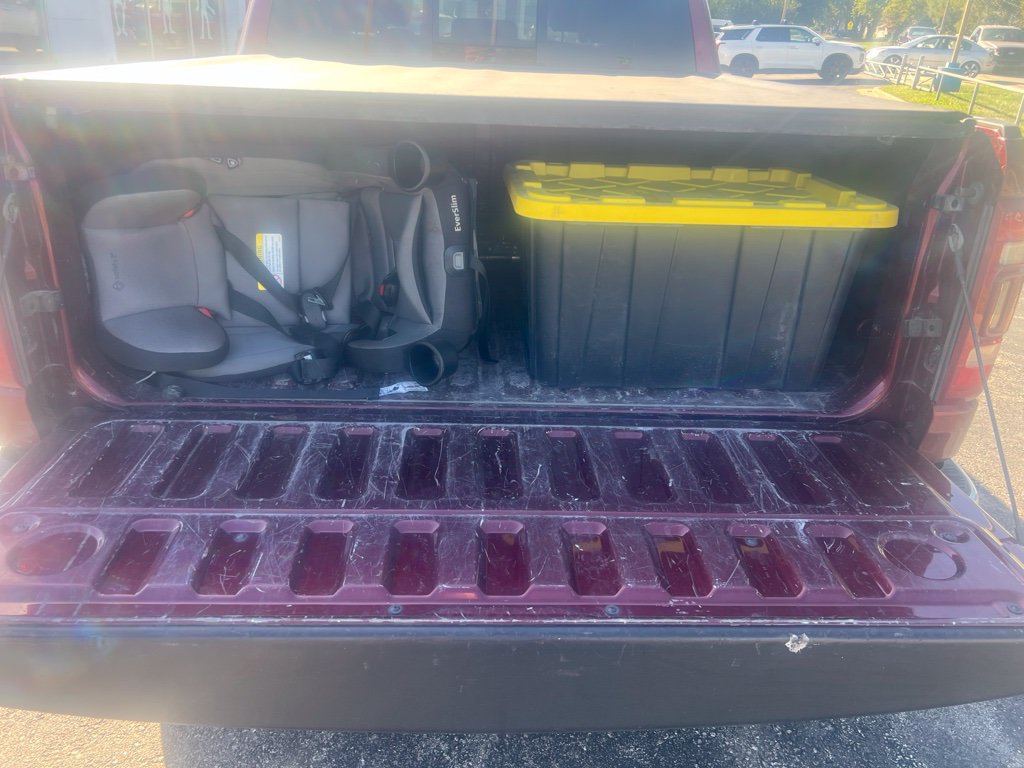 Used 2020 RAM 1500 Laramie AWD/4WD image 7