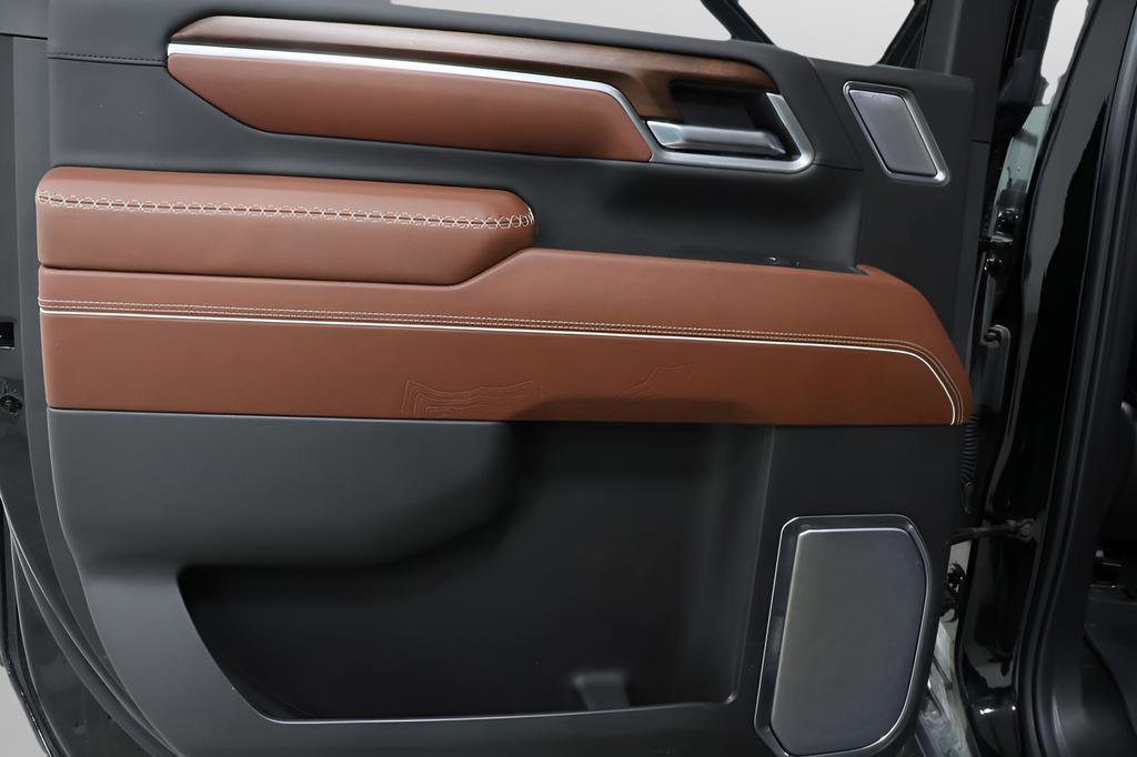 Used 2025 GMC Sierra 2500 Denali Ultimate w/ LPO, GMC Protection Package image 26