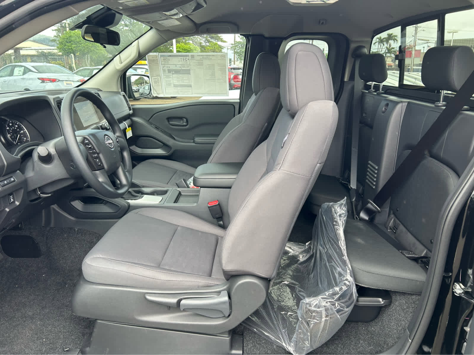 New 2026 Nissan Frontier S image 9