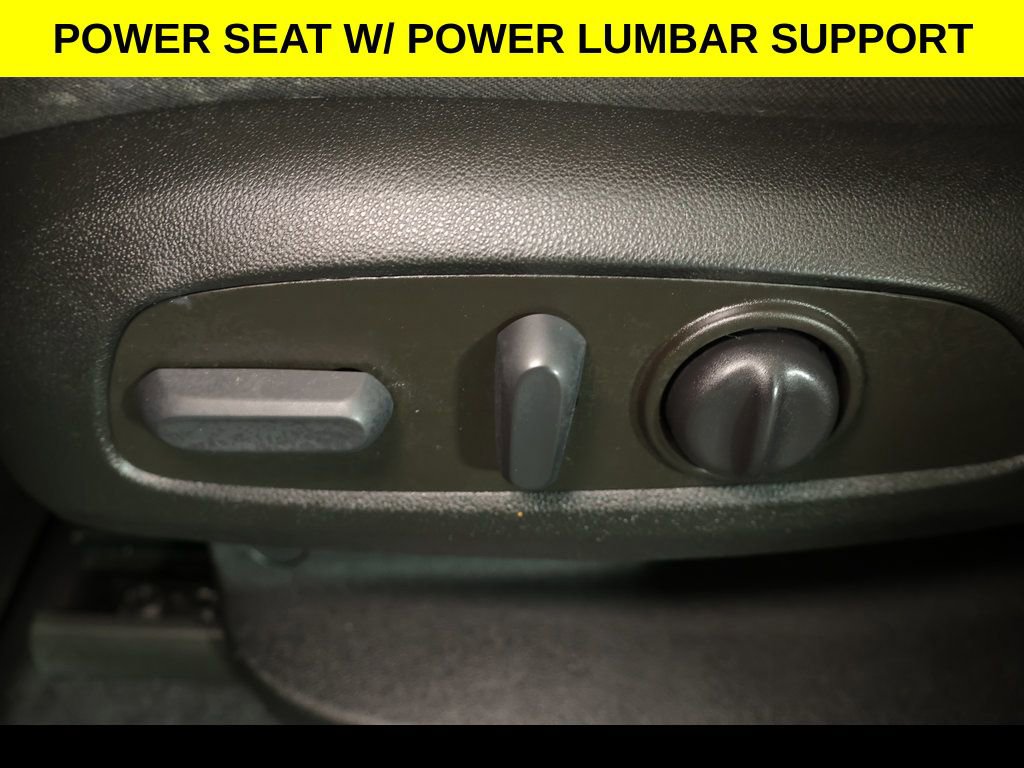 Used 2022 Chevrolet Traverse LT w/ LPO, Floor Liner Package image 5