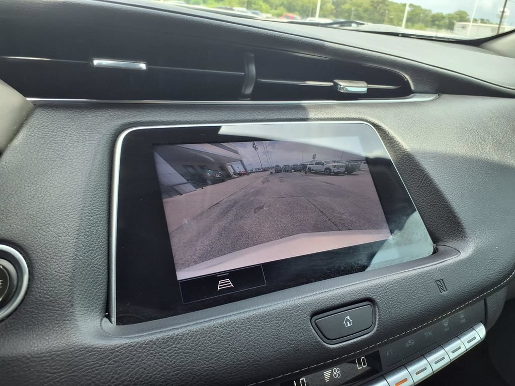 Used 2021 Cadillac XT4 Luxury FWD image 19