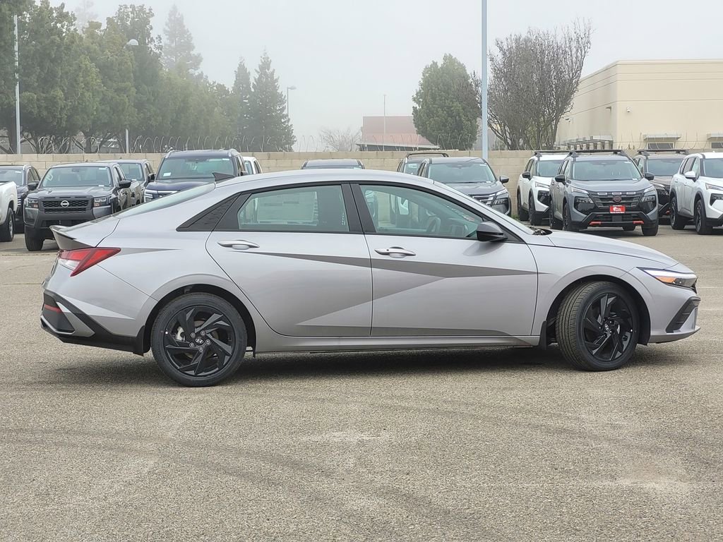New 2026 Hyundai Elantra Sport FWD image 3