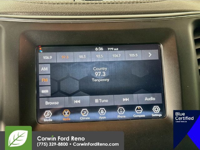 Used 2019 Jeep Cherokee Latitude Plus AWD/4WD image 17