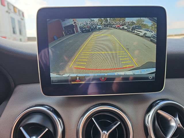 Used 2019 Mercedes-Benz GLA 250 4MATIC image 17