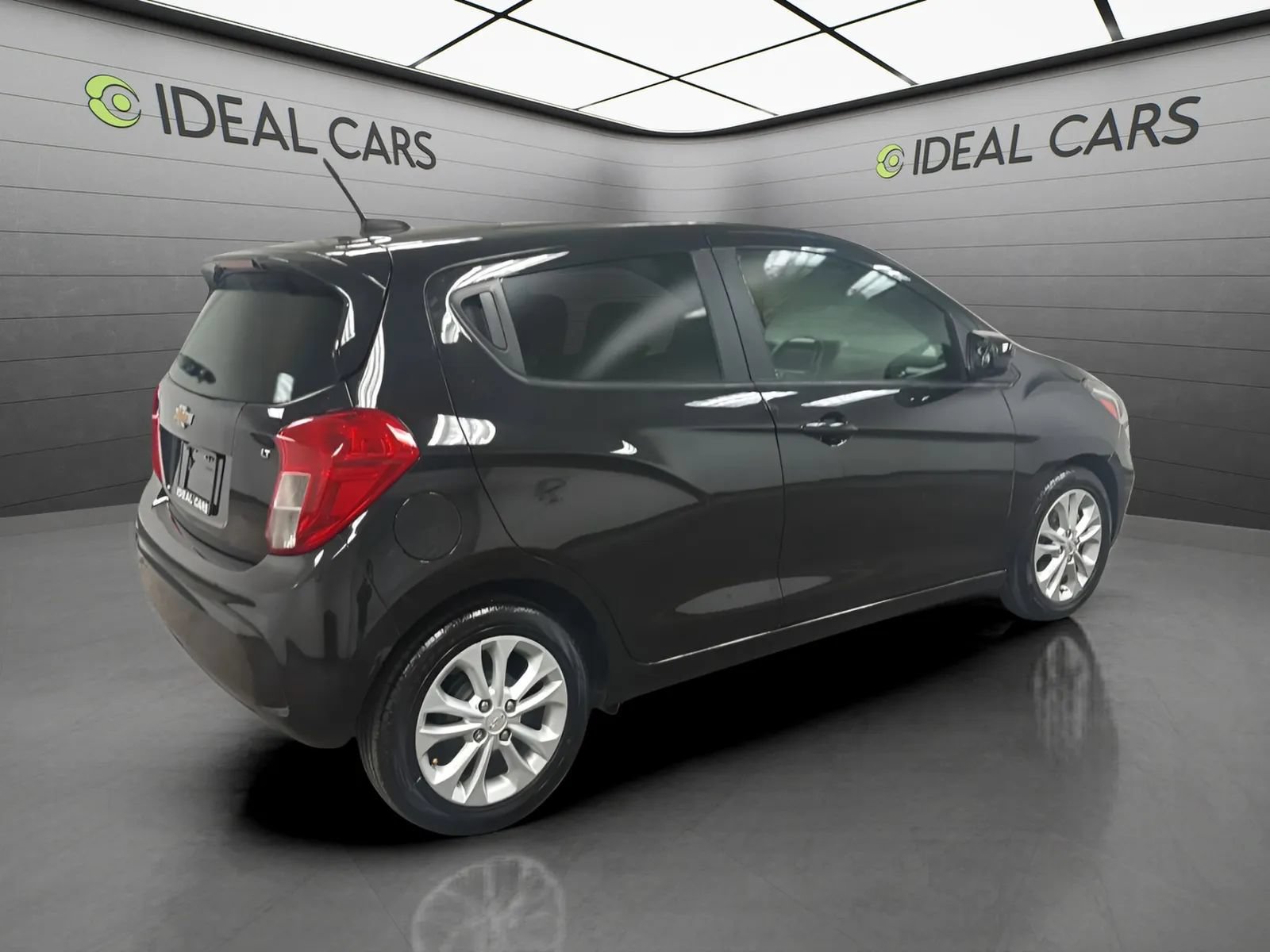 Used 2021 Chevrolet Spark LT FWD image 5