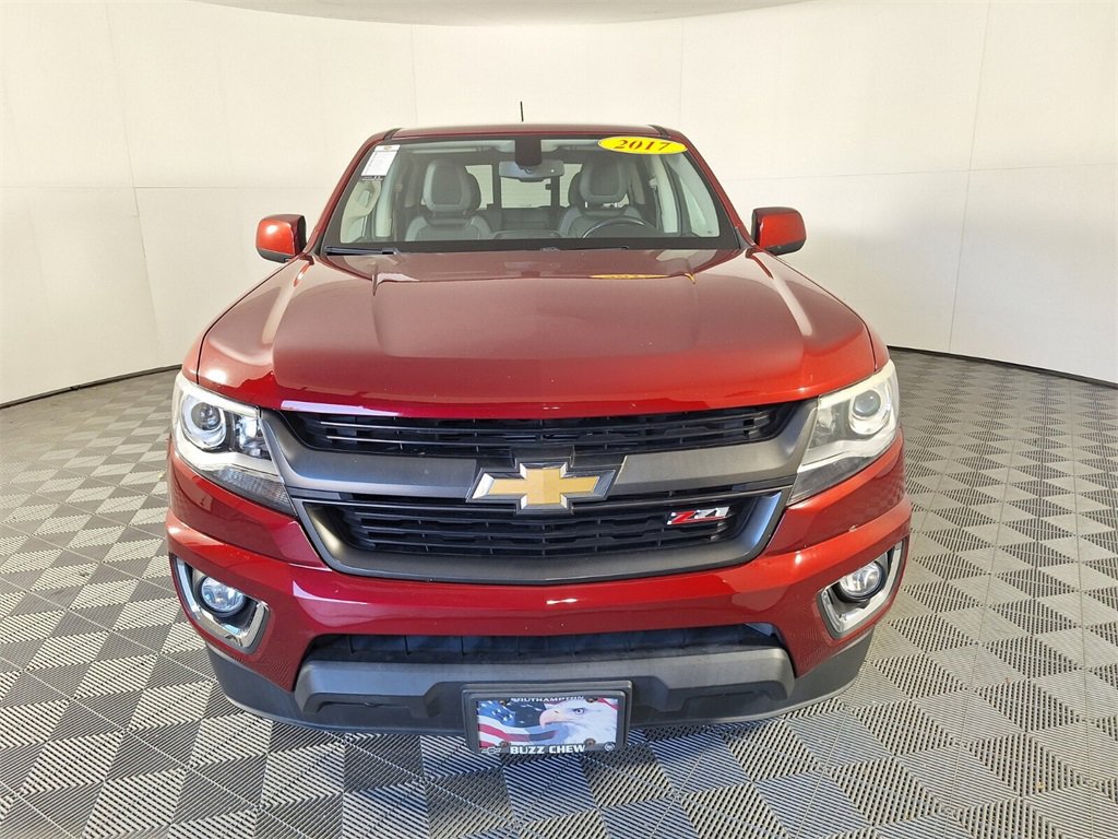 Used 2017 Chevrolet Colorado Z71 image 2
