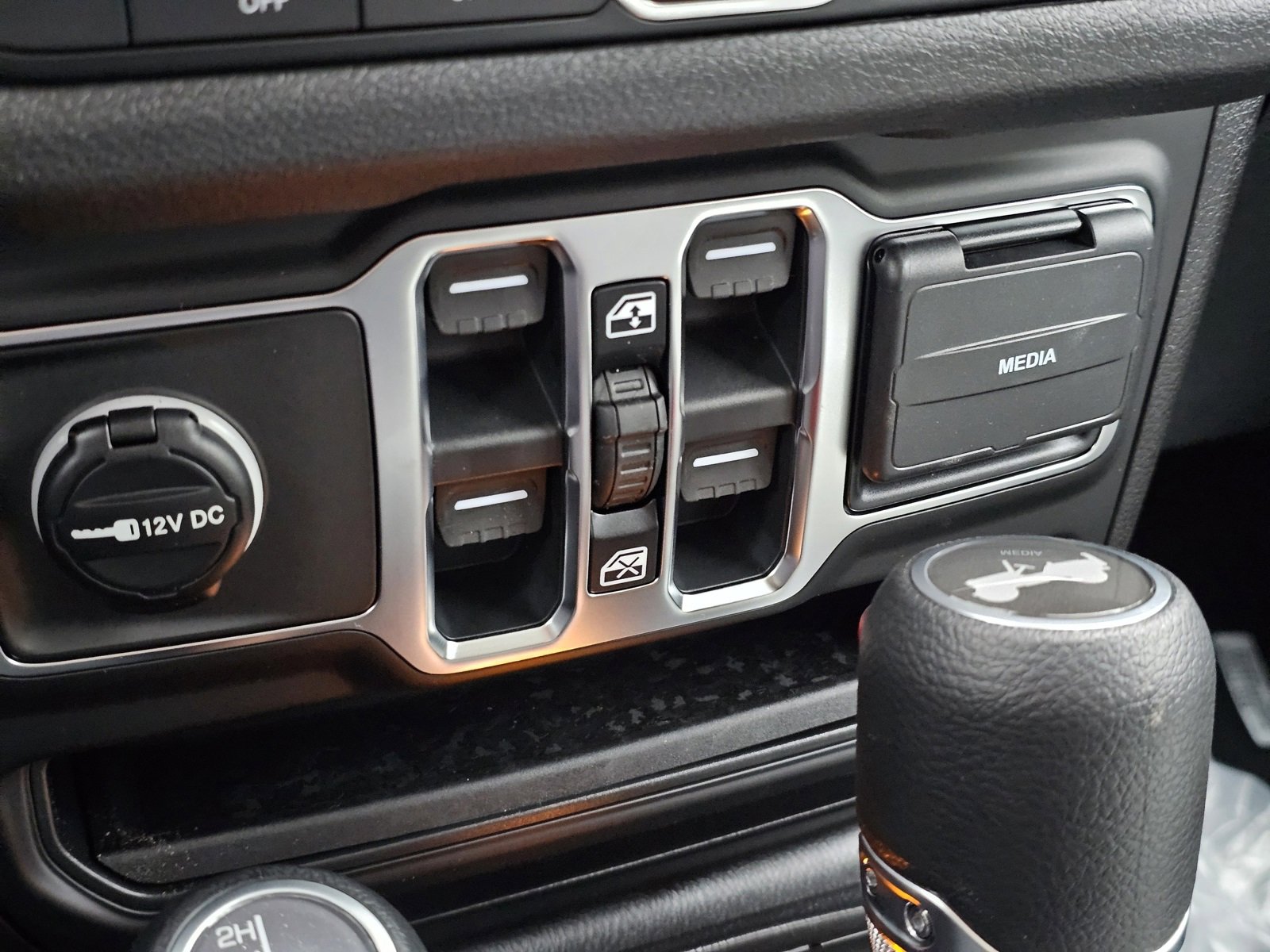 New 2026 Jeep Wrangler Sport S image 14