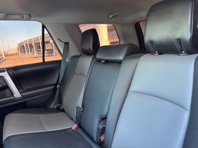 Used 2016 Toyota 4Runner image 11