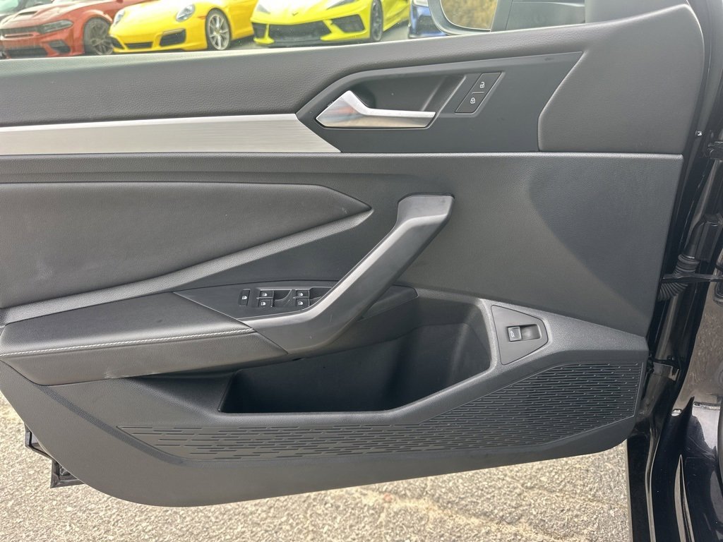 Used 2025 Volkswagen Jetta S image 21