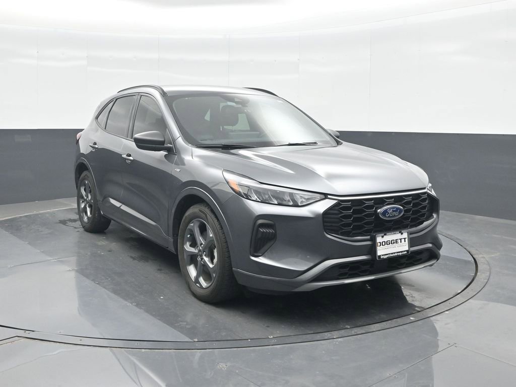 Certified 2023 Ford Escape ST-Line w/ Tech Pack #1 FWD image 8