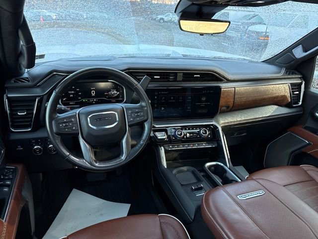 Used 2024 GMC Sierra 2500 Denali Ultimate image 12