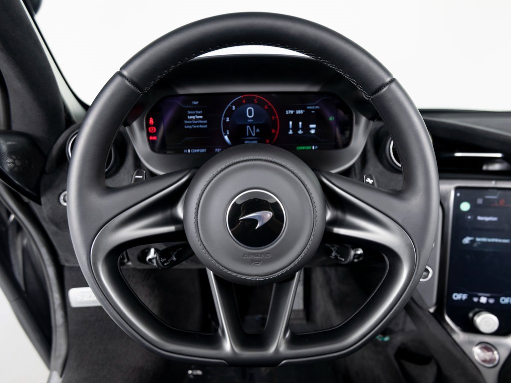 New 2024 McLaren 750S Spider image 16
