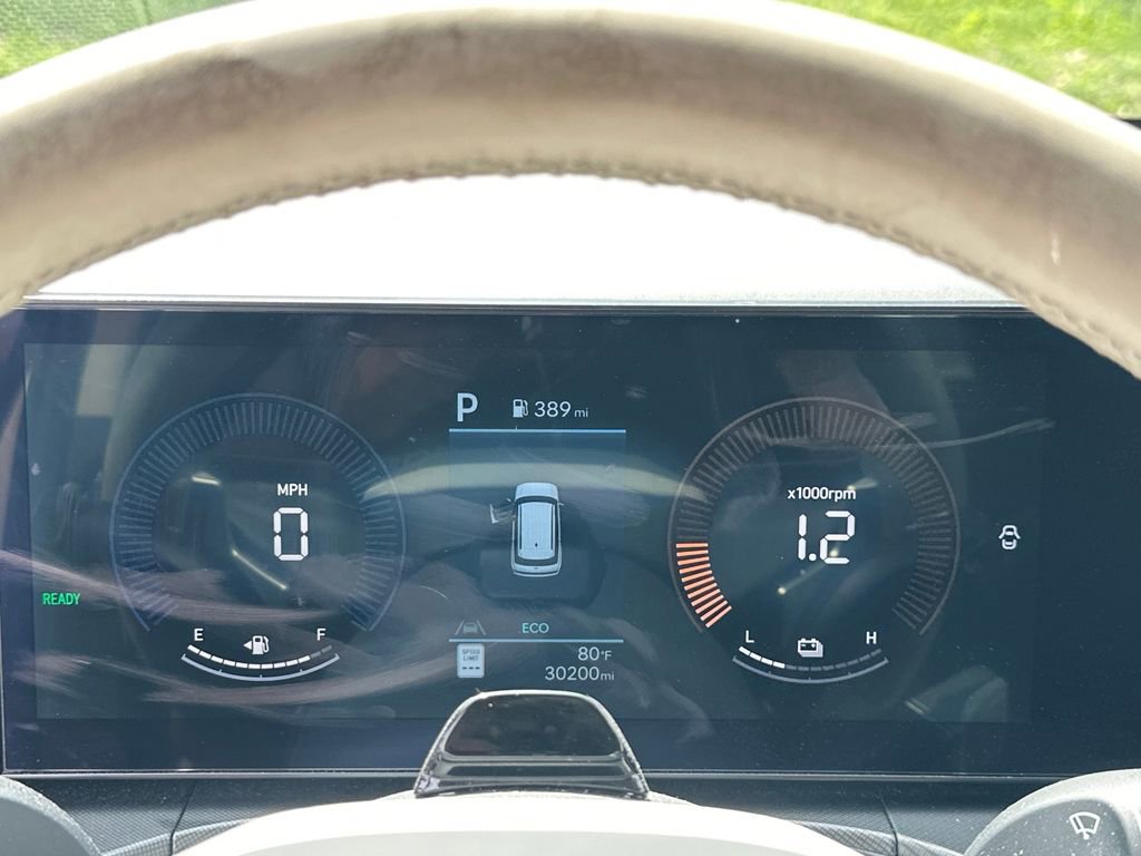 Used 2025 Hyundai Santa Fe SEL FWD image 44