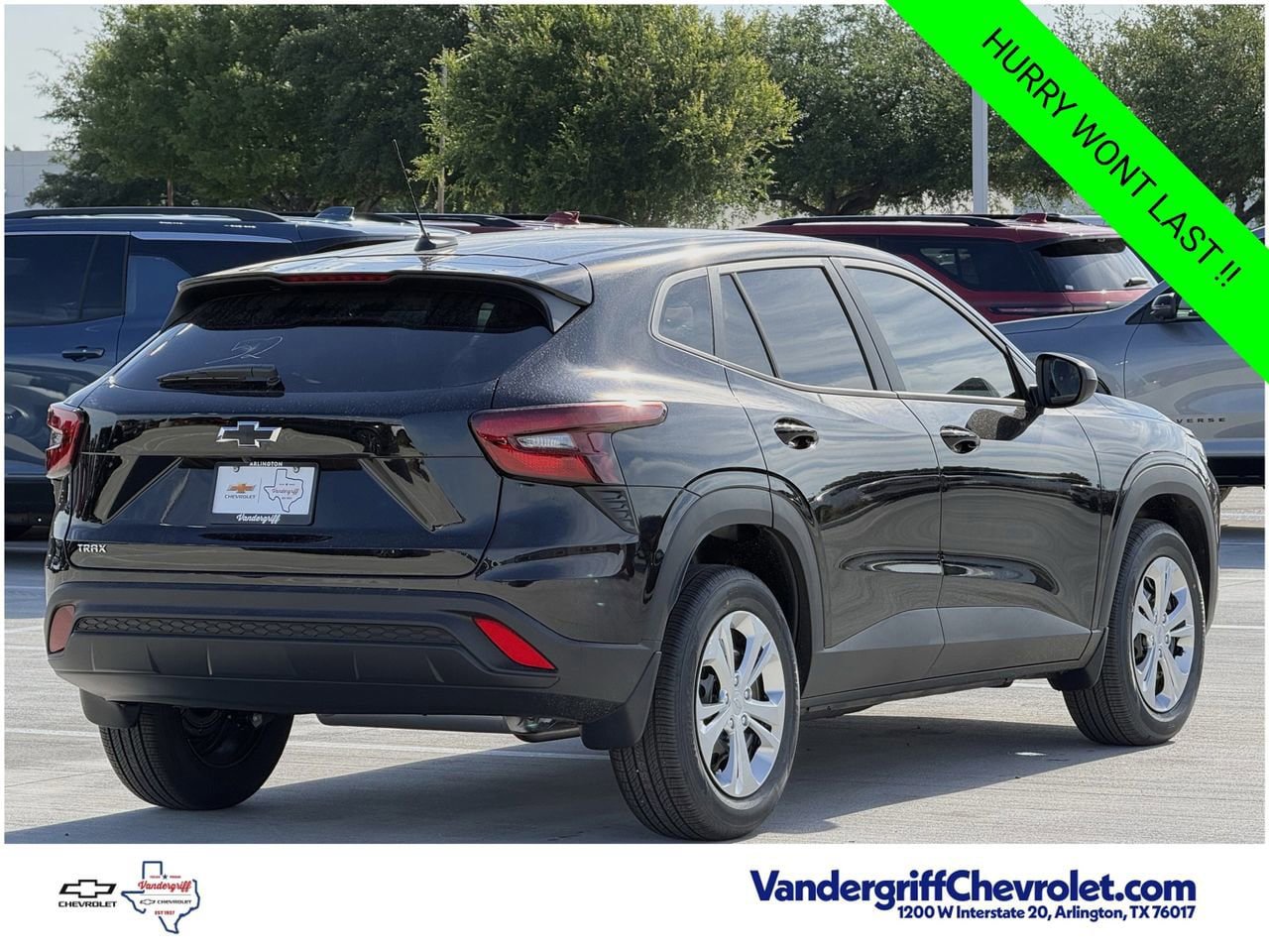 New 2026 Chevrolet Trax LS FWD image 4