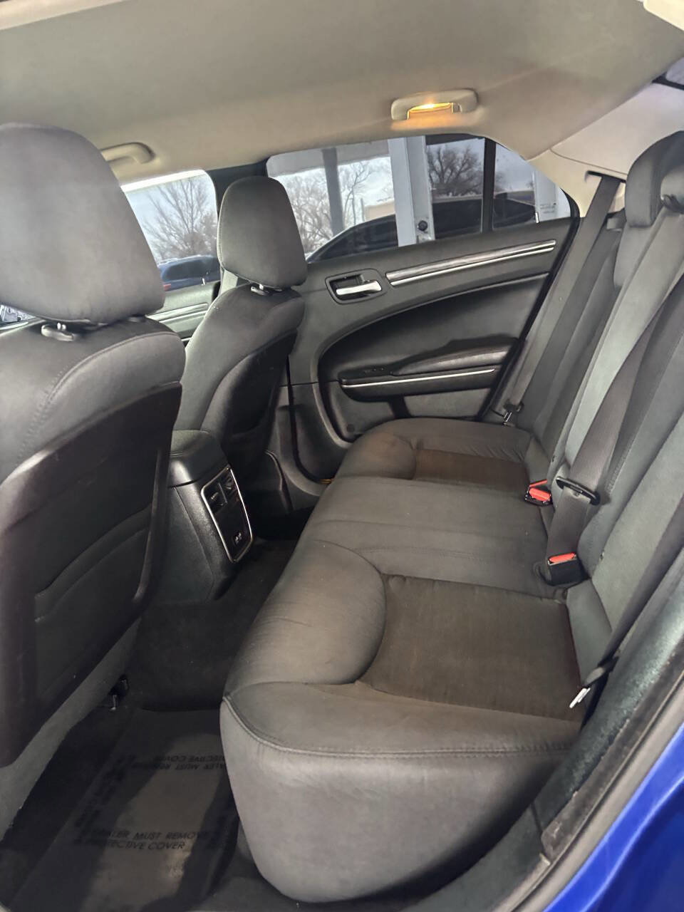 Used 2019 Chrysler 300 Touring image 20