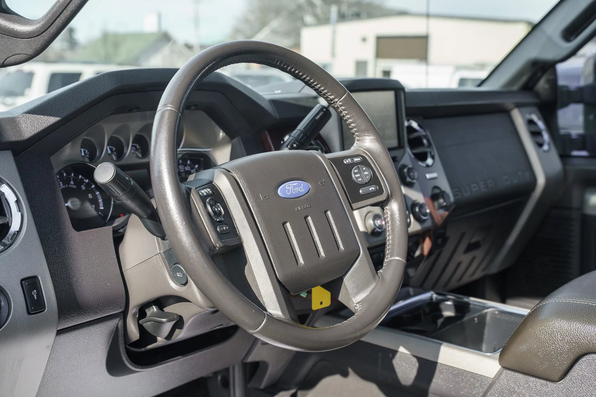 Used 2016 Ford F250 Lariat w/ Lariat Ultimate Package image 15