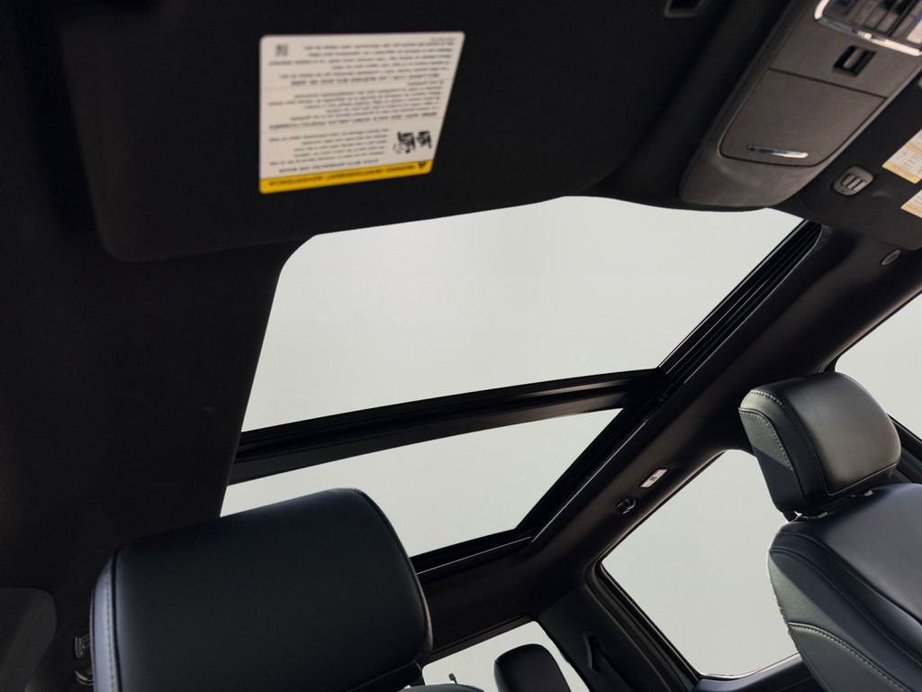 Used 2024 Ford F150 Lariat w/ FX4 Off-Road Package image 8