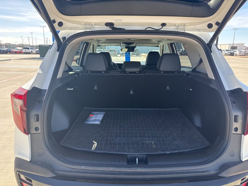 Used 2026 Kia Seltos SX w/ SX Sunroof Package image 10