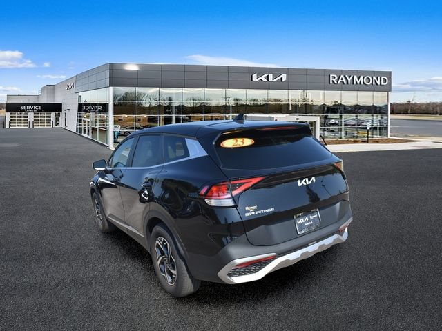 Certified 2023 Kia Sportage LX FWD image 5