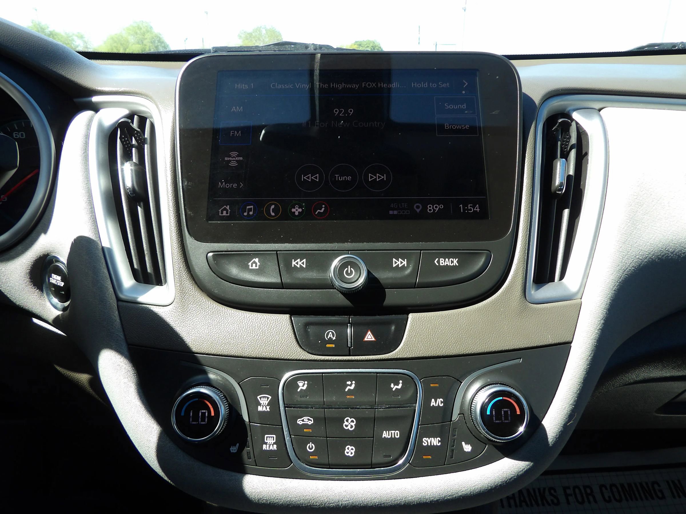 Used 2022 Chevrolet Malibu LT image 19