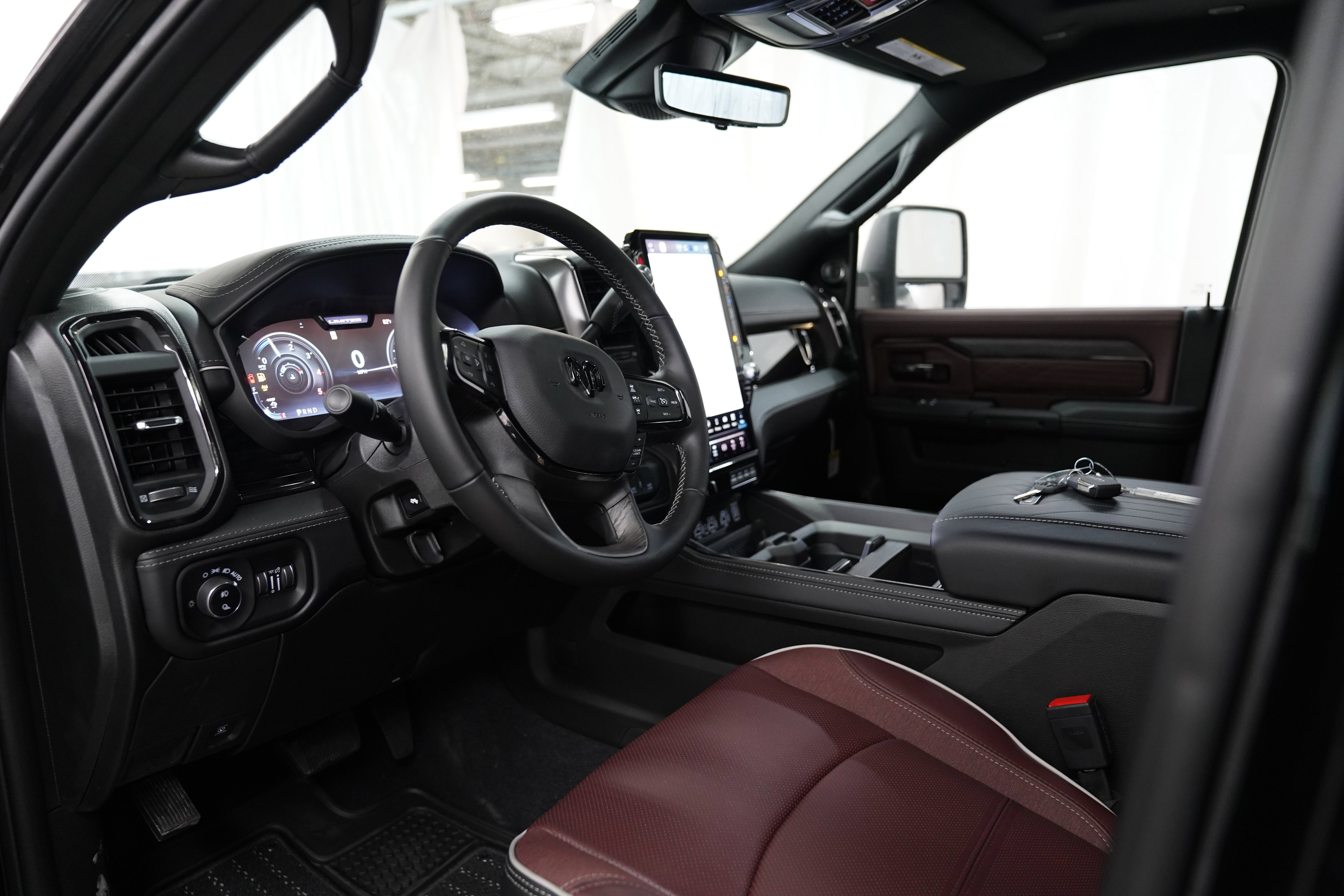 New 2026 RAM 2500 Limited AWD/4WD image 11