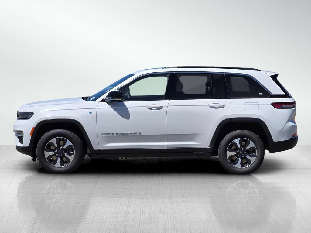 Used 2024 Jeep Grand Cherokee Limited 4xe AWD/4WD image 7